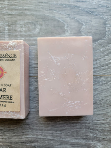 Cedar Cashmere 4 oz Goats Milk Soap