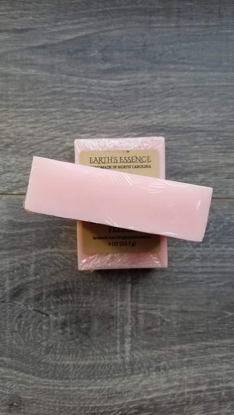 Hibiscus Guava Fresca 4 oz Goats Milk Soap