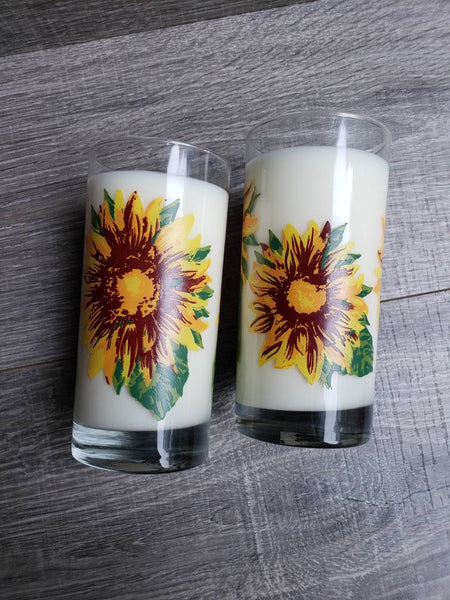Sunflower 13 oz Soy Candle, Handmade Soy Candle, Sunflower Scented Candle, Candle Gift, Wedding Decor, Wedding Gift, Floral Scented Candle