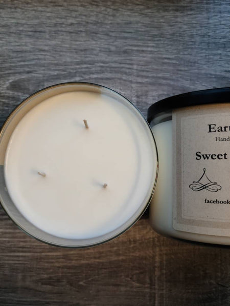 Sweet Grass & Cedar 16 oz 3-Wick Soy Candle